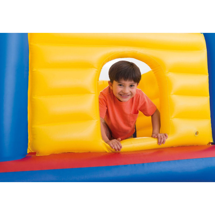 Надувной игровой центр-батут Intex 48259 Castle Bouncer (175х175х135 см) Надувной игровой центр-батут Intex 48259 Castle Bouncer (175х175х135 см)