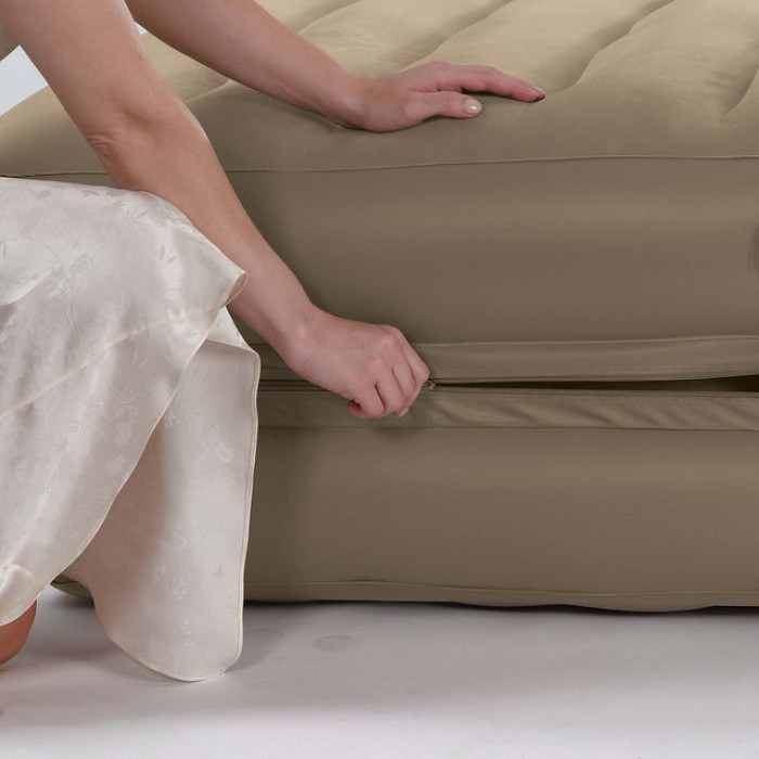 Двуспальная надувная кровать Intex 66754 (2-in-1 Bed) (152х203х23 см.) Двуспальная надувная кровать Intex 66754 (2-in-1 Bed) (152х203х23 см.)